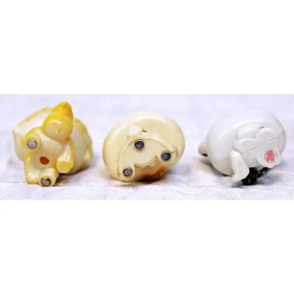 2005 Hasbro Littlest Pet Shop Magic Motion Moving Tongues 2 Cats 1 Bunny Retired